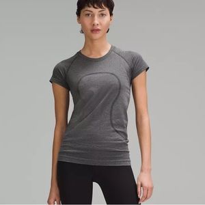 Lululemon Swiftly Tech Short Sleeve Top in Black and White